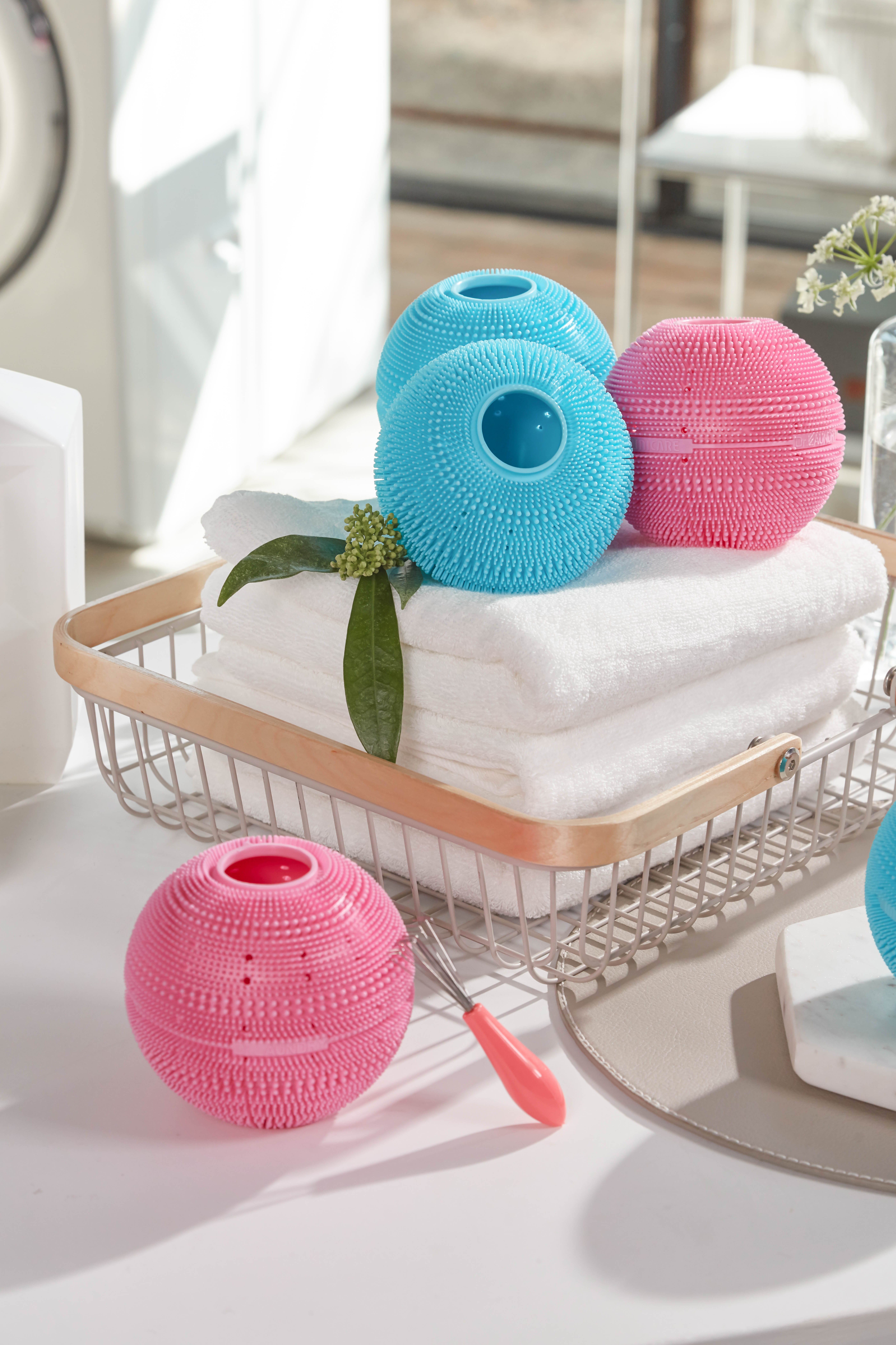 Dr. Laundry ball